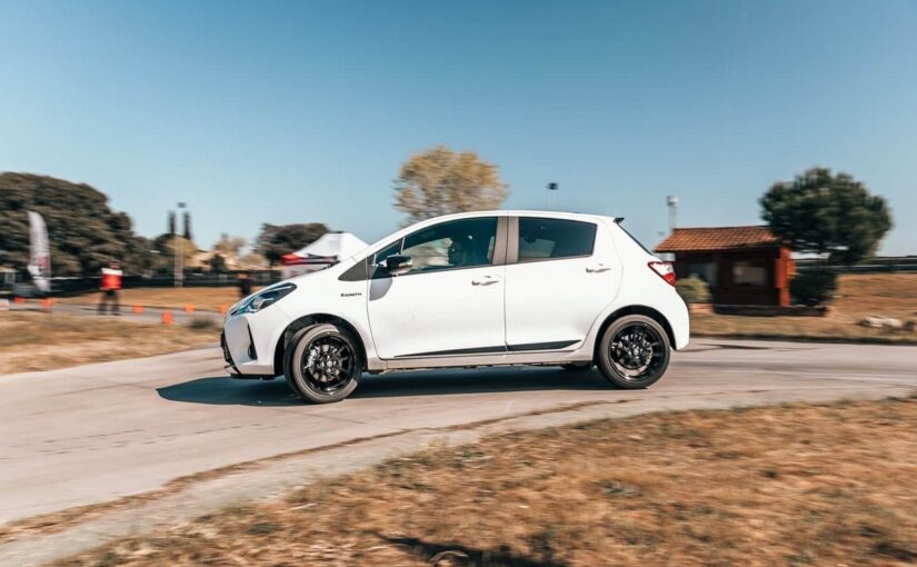 Fotos Renault clio sl y tambiéntech edition blanco quartz my2021, motor