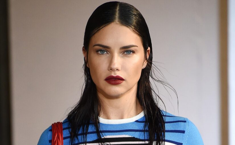 Estos muñecos eróticos masculinos tienen una estatura de 1,70 metros y pesan algo más de 45 kilos